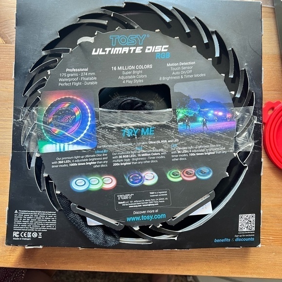 TOSY Flying Disc - 16 Million Color RGB or 36 or 360 LEDs, - Picture 5 of 5